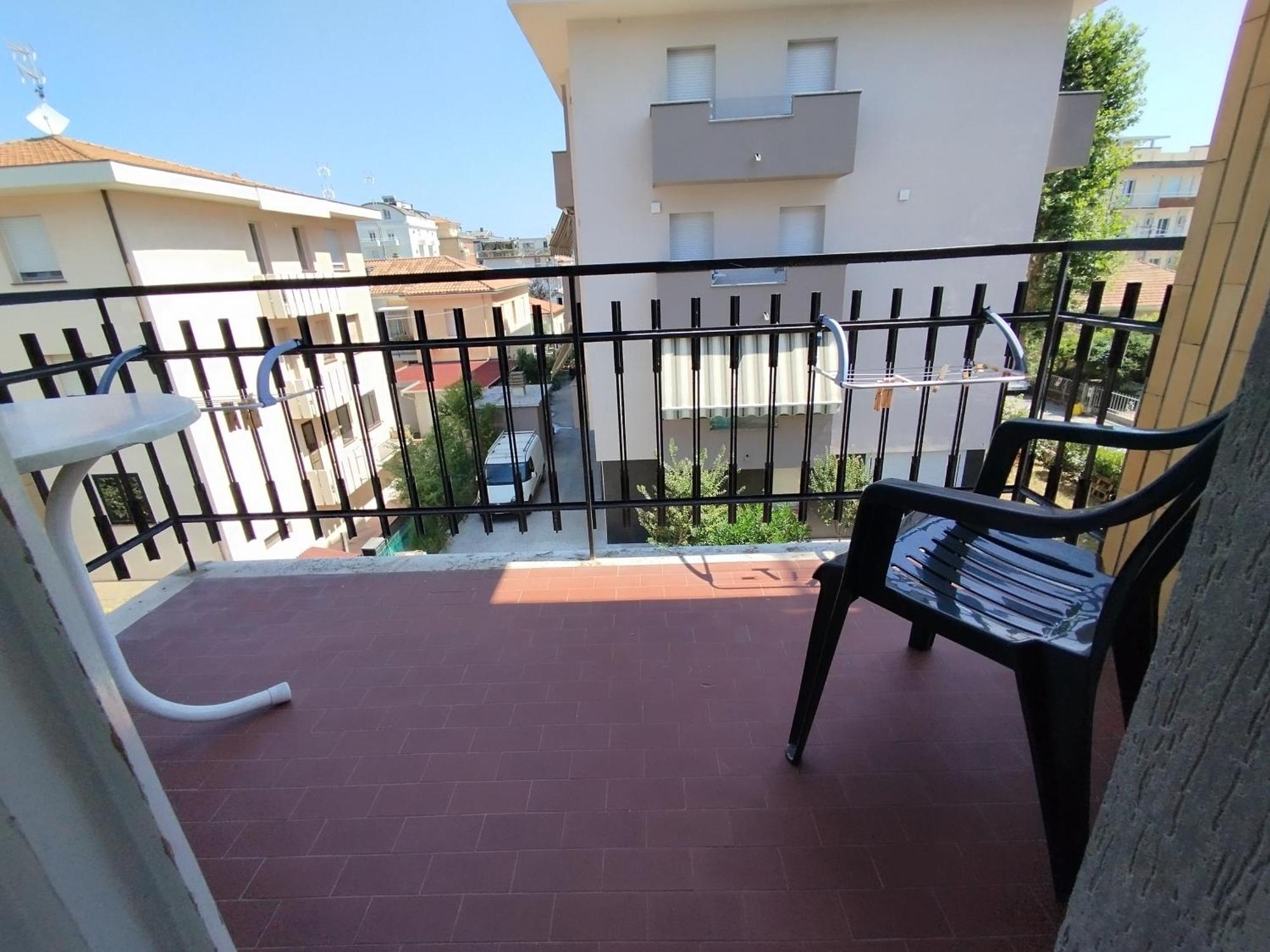 Hotel Luca Rimini Bagian luar foto
